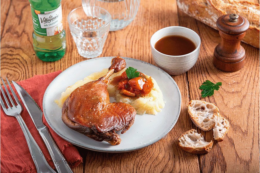 Pour tous les amoureux de plats gourmands, découvrez notre délicieuse recette de cuisse de canard au four au vin blanc La Villageoise en cuisine. Bonne dégustation.