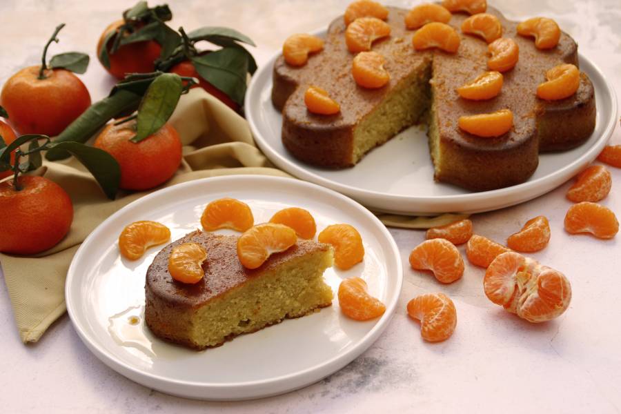 Découvrez notre surprenant velouté de gâteau moelleux à la clémentine et au vin blanc La Villageoise en cuisine