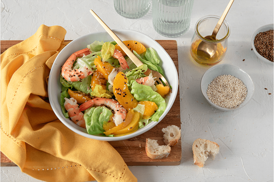 Pour tous les amateurs de crevettes et de recettes originales, découvrez notre surprenante recette de salade de crevettes, brugnons, sésame et lin au vin blanc La Villageoise en cuisine. Bonne dégustation.